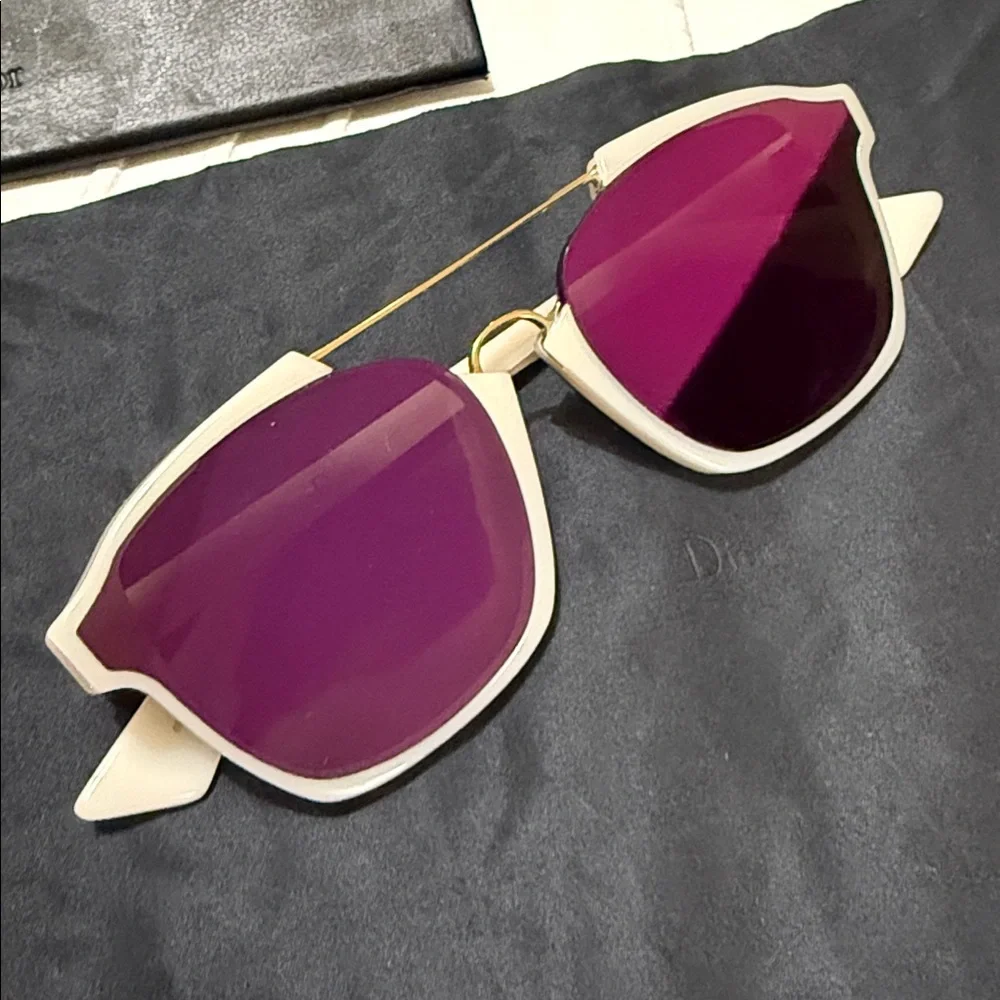 Dior stylish sunglasses